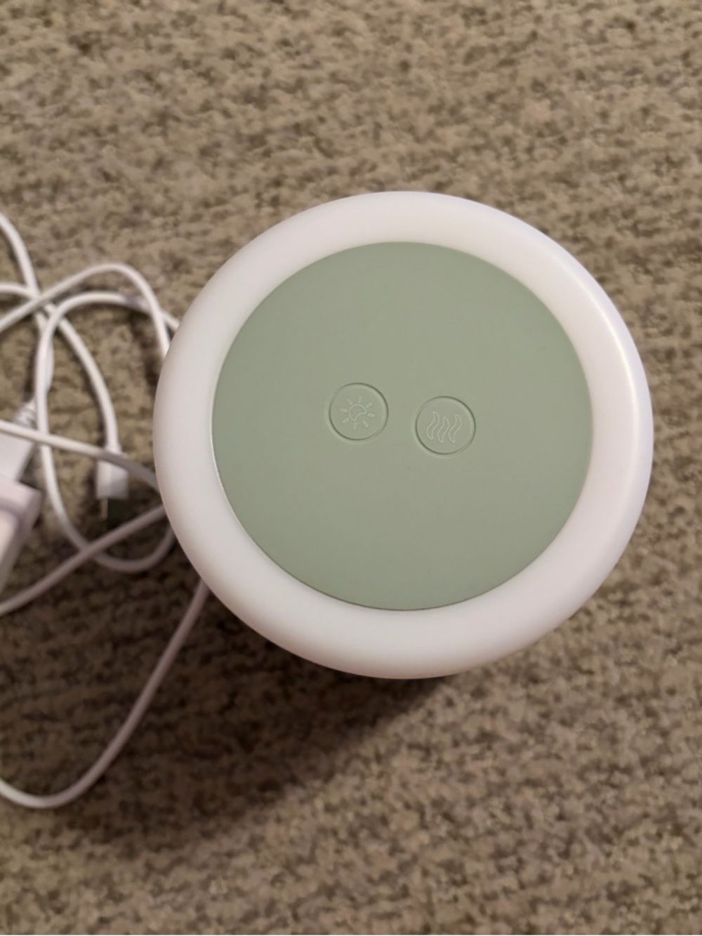 POPSUGAR Alarm clock, night light, white noise machine - Picture 2 of 4